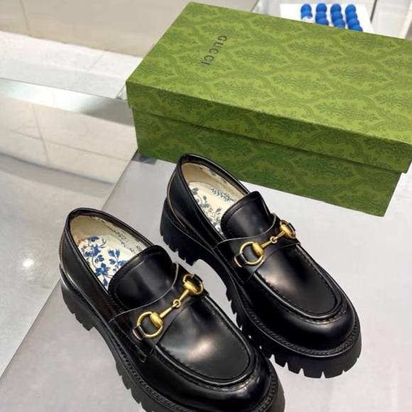 Gucci Shoes - Gucci Black Leather Loafers with Gold Hardware